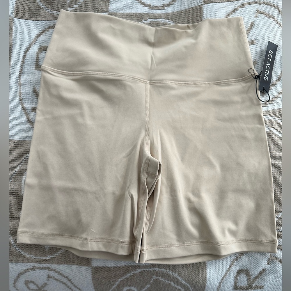NWT Set Active Biker shorts